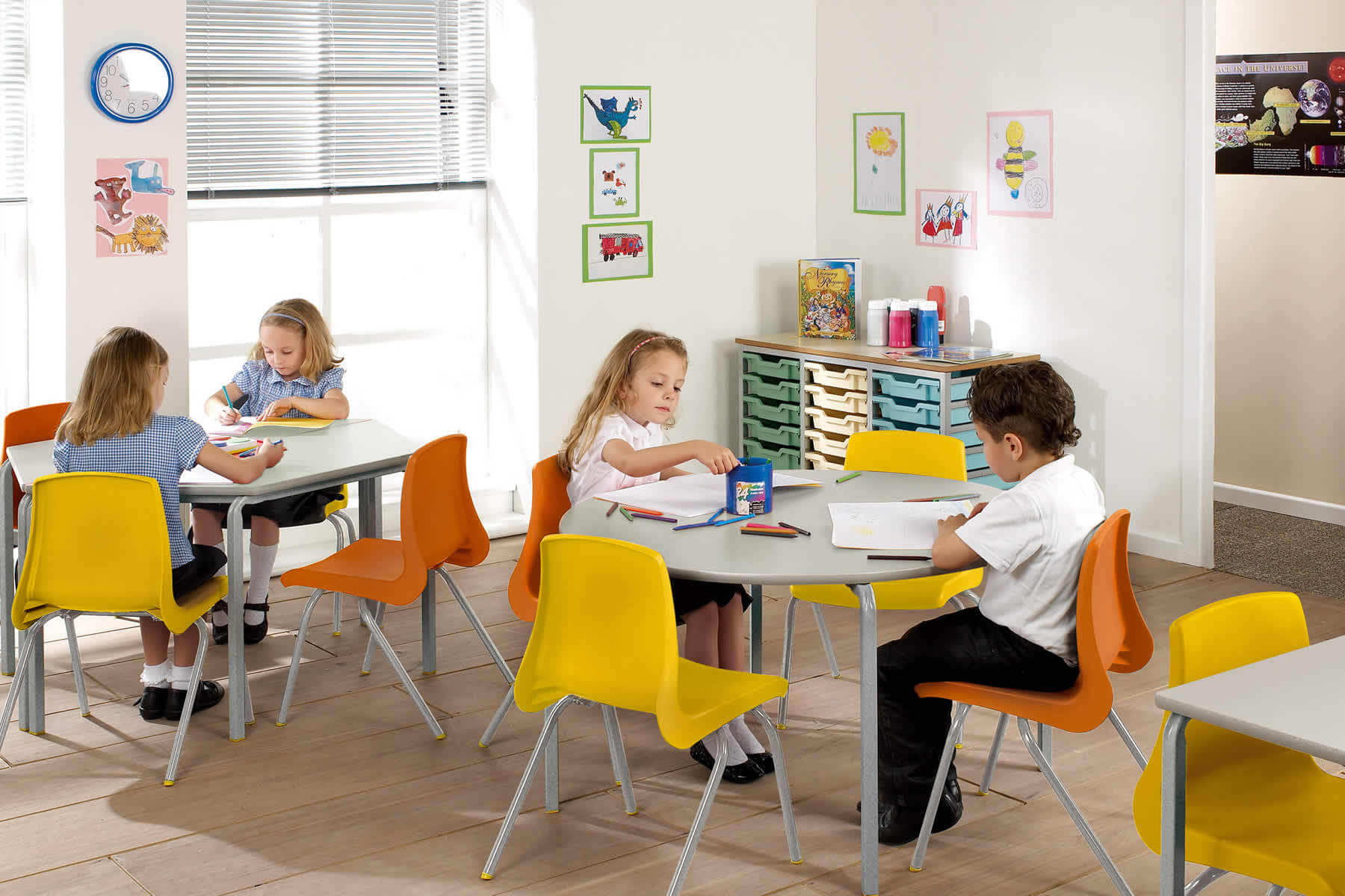 Metalliform Holdings Web Design